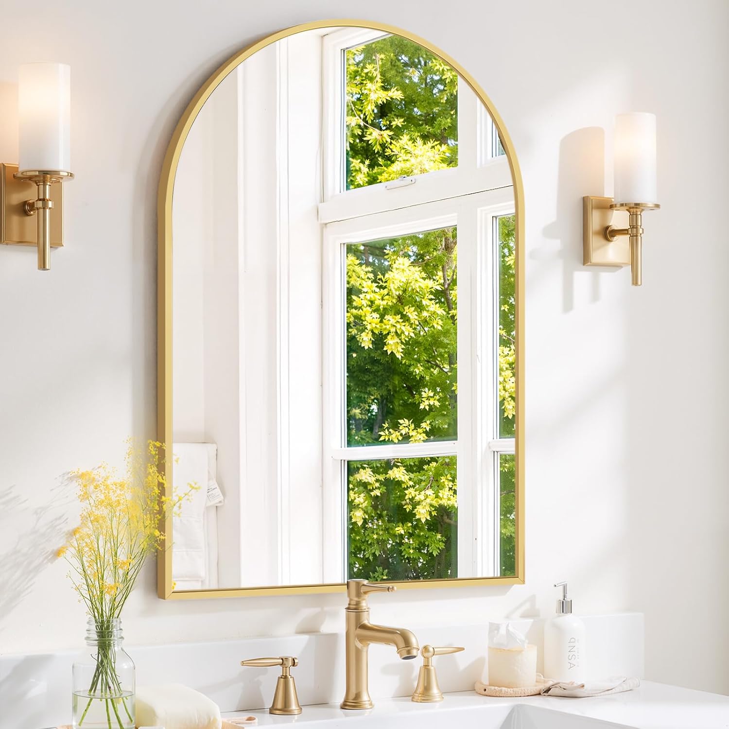 Round Wall Mirror 30 Inch Gold Vanity Mirror with Metal Frame, Modern Circle for Bathroom, Entryway, Bedroom, Living Room, Wall Mounted Decorative Mirrors